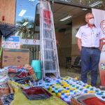 Nelson Cano entrega sillones para extracción de sangre e insumos a hospital de Hernandarias