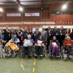 Consulado de Taiwán y comunidad taiwanesa donan sillas de ruedas y ropas de invierno a la ciudad de Hernandarias
