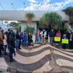 Asegurados de IPS de Saltos del Guairá se levantan contra intención de trasladar atención al Hospital Regional