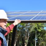 Itaipú instala techo solar para recarga de vehículos eléctricos en Tekotopa