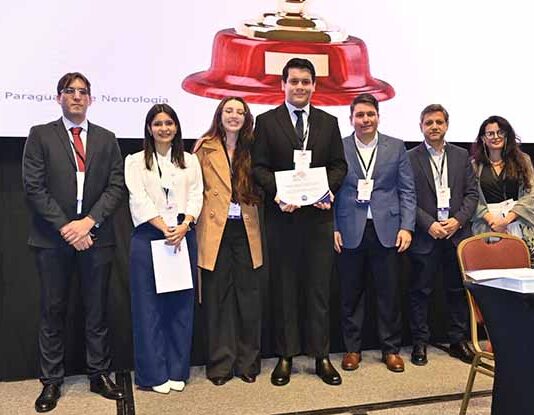 Médicos residentes de la Fundación Tesãi ganan primer puesto en el Congreso Paraguayo de Neurología