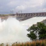 El vertedero de Itaipú permanecerá abierto esta semana, según las previsiones hidrológicas